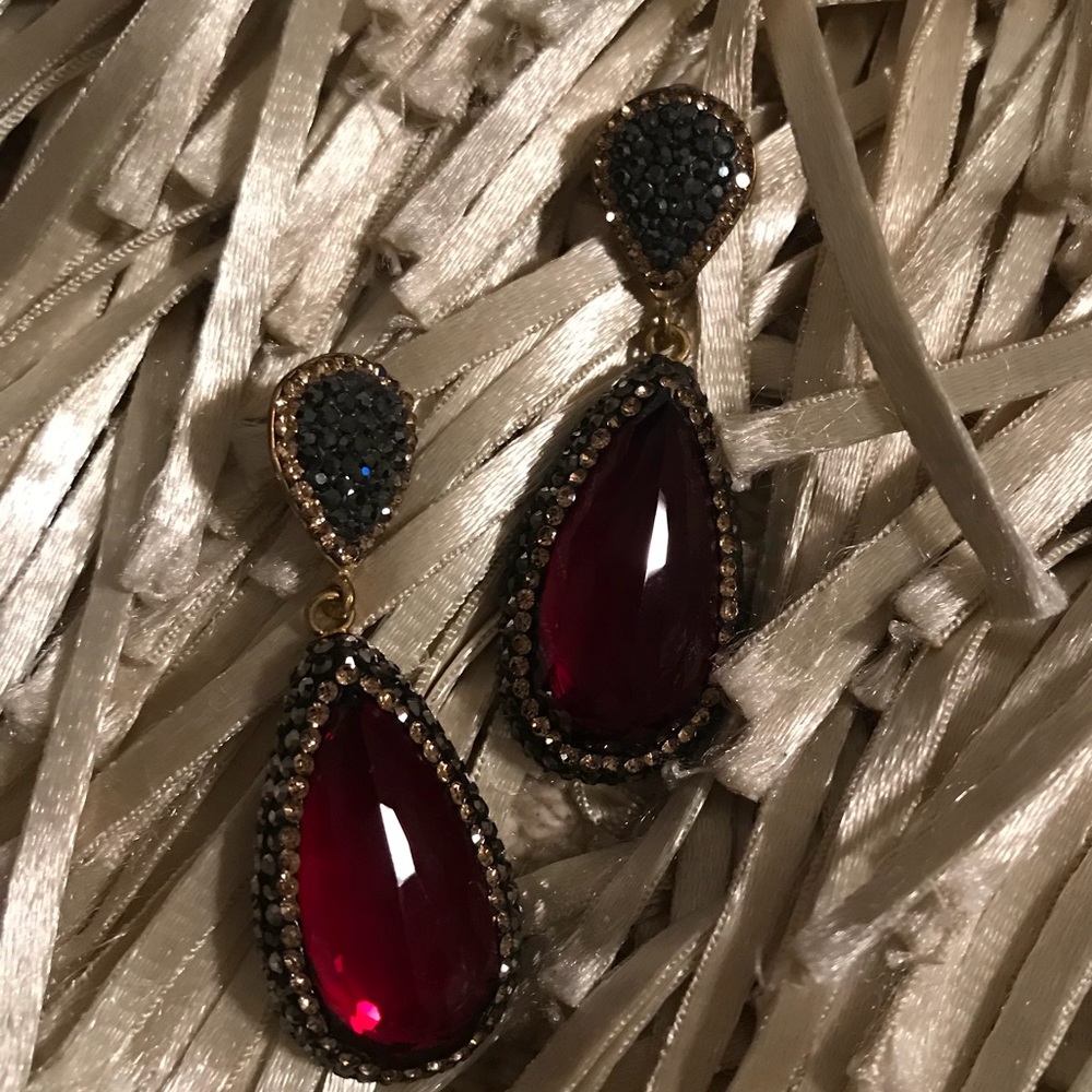 Tear Drop Earring